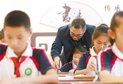 將敦煌文化“搬”進(jìn)校園